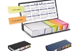 Portacarte da scrivania in similpelle.